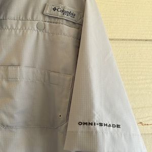 Men’s Light Gray Columbia Fishing Shirt